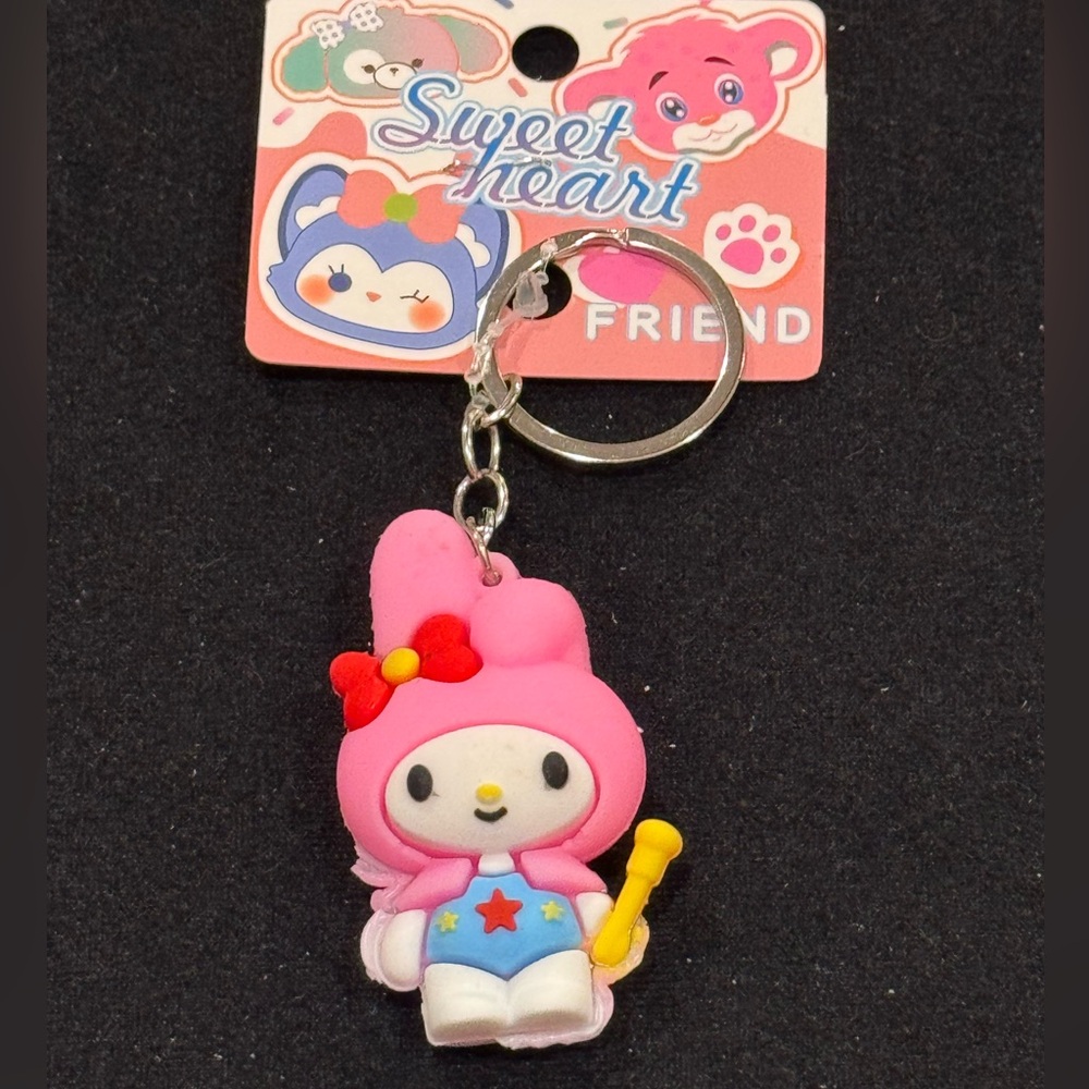 Sweetheart Friend My Melody Figurine Keychain in pink